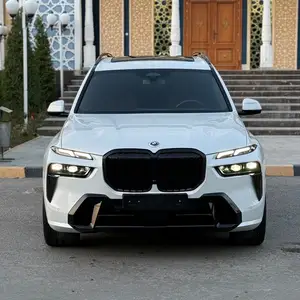 BMW X7, 2023