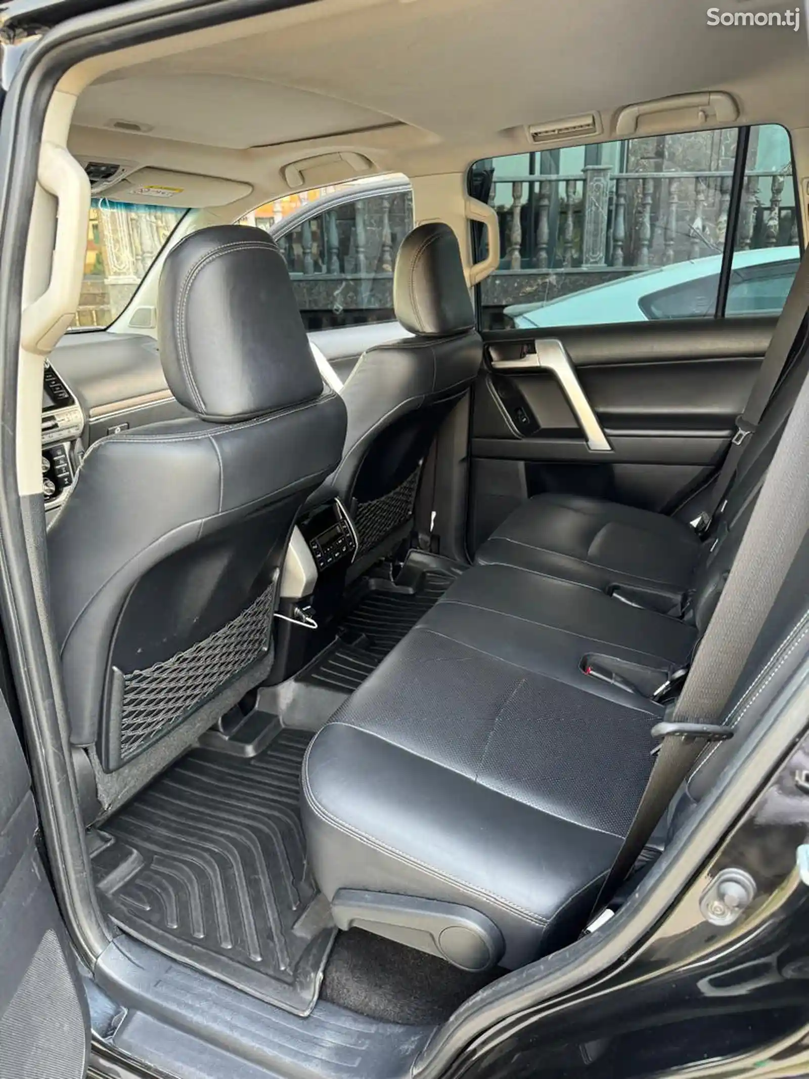 Toyota Land Cruiser Prado, 2019-7