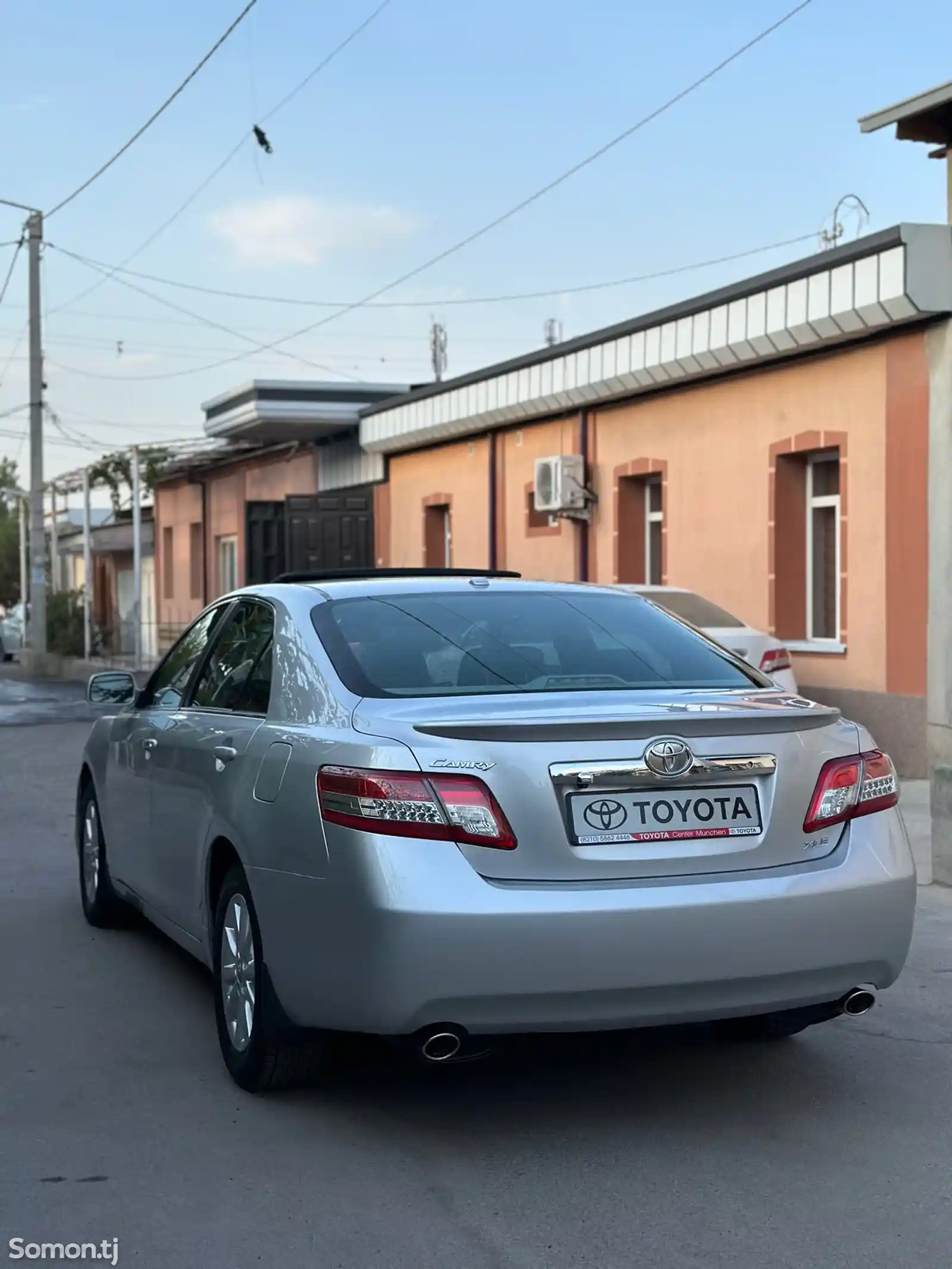 Toyota Camry, 2011-9