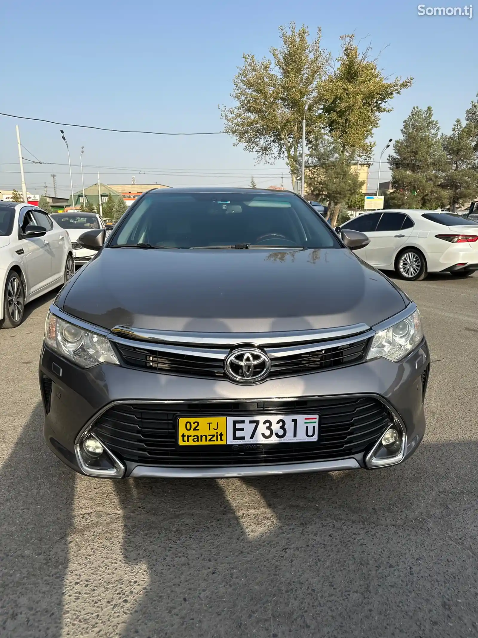 Toyota Camry, 2017-1