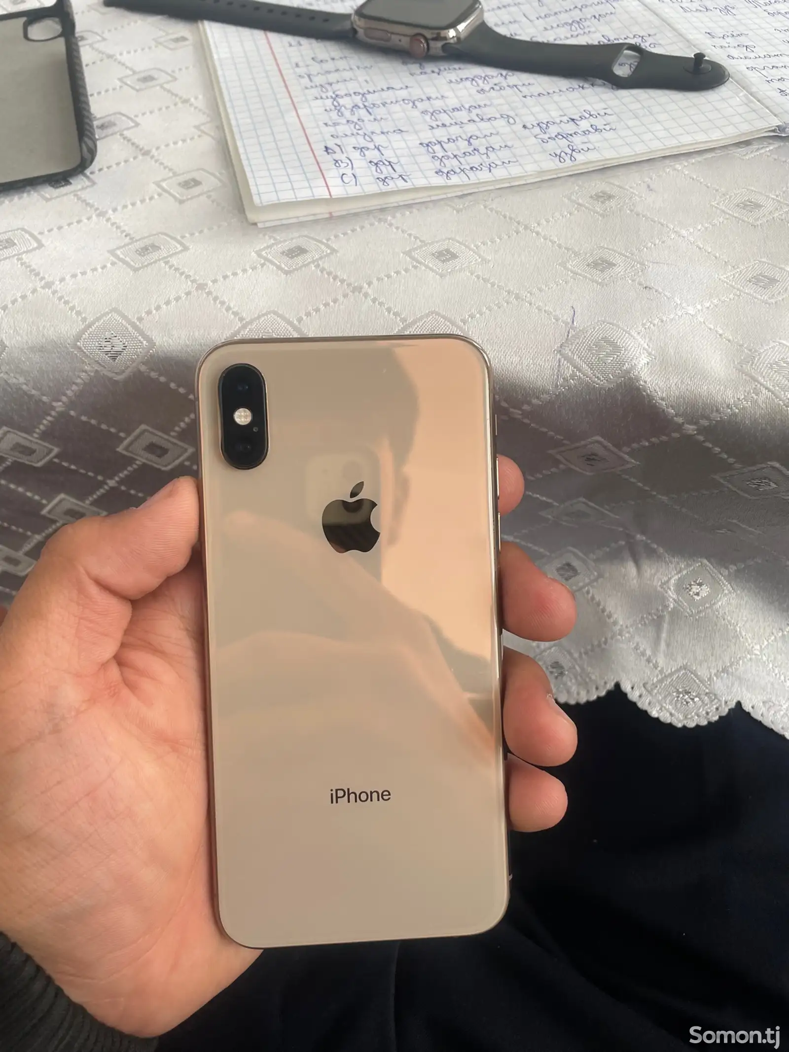 Apple iPhone Xs, 64 gb, Gold-1