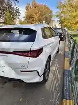 BYD E2, 2023-4