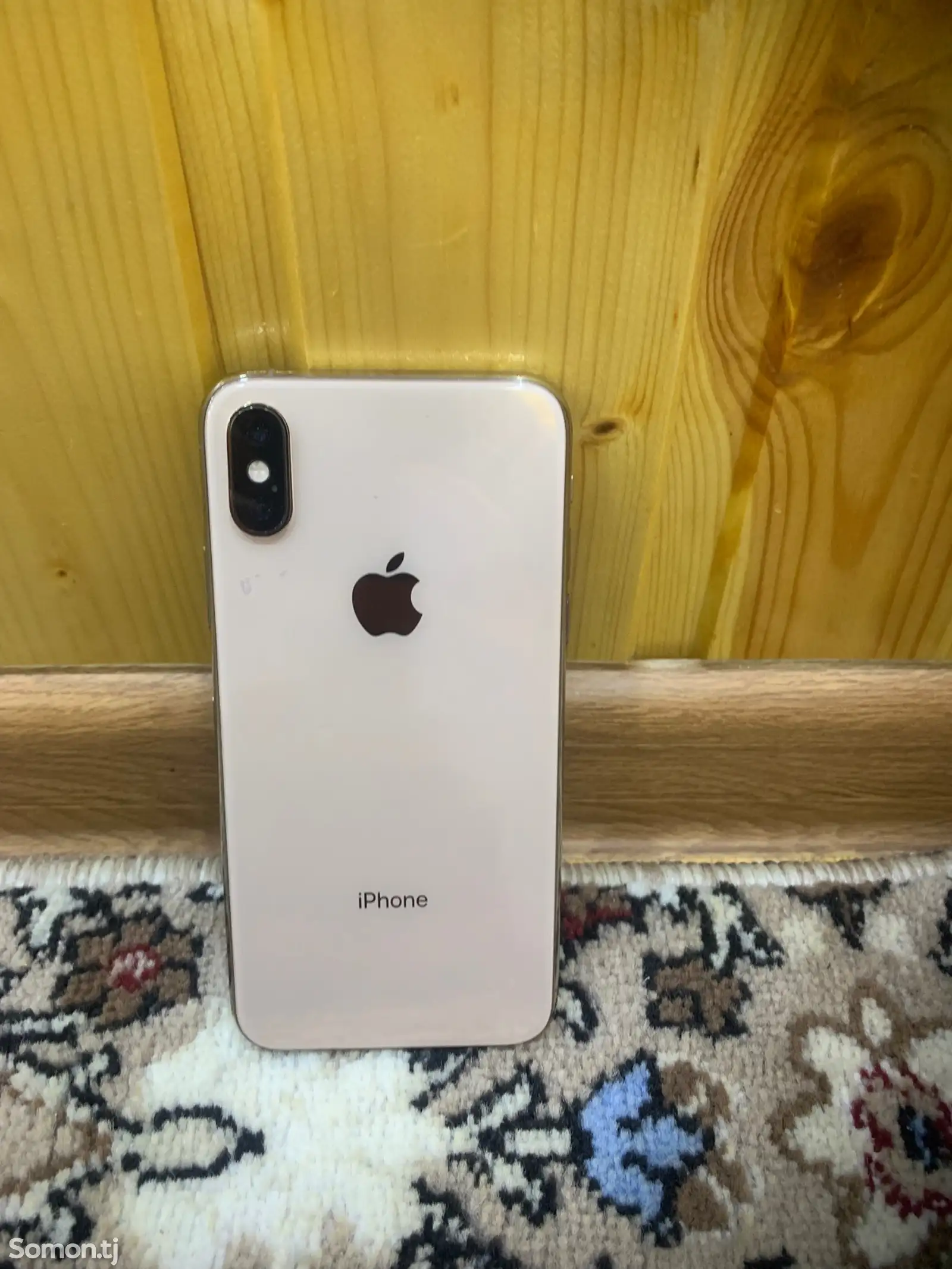 Apple iPhone Xs, 64 gb, Gold-1