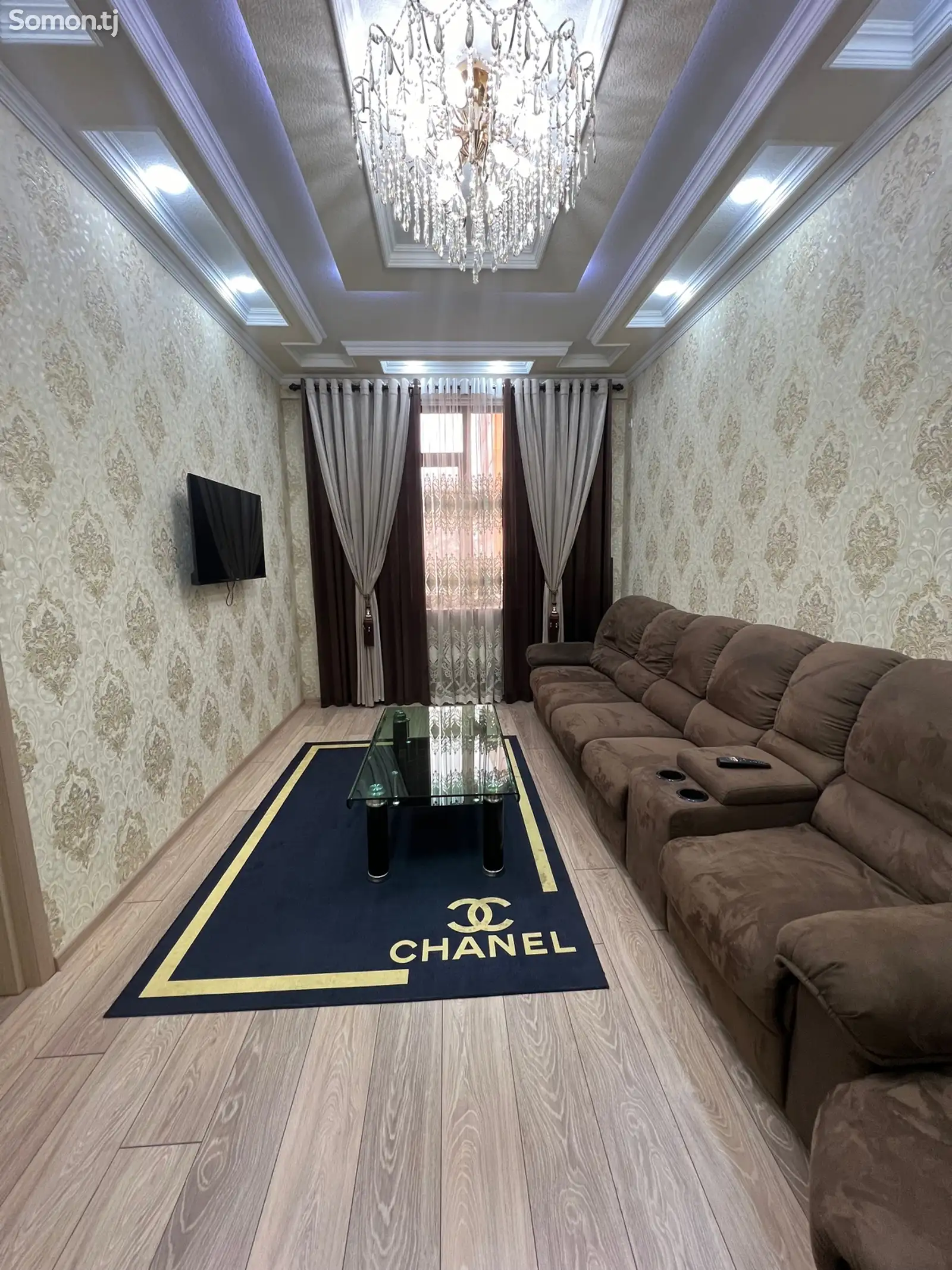 3-комн. квартира, 2 этаж, 80м², Универмаг-1