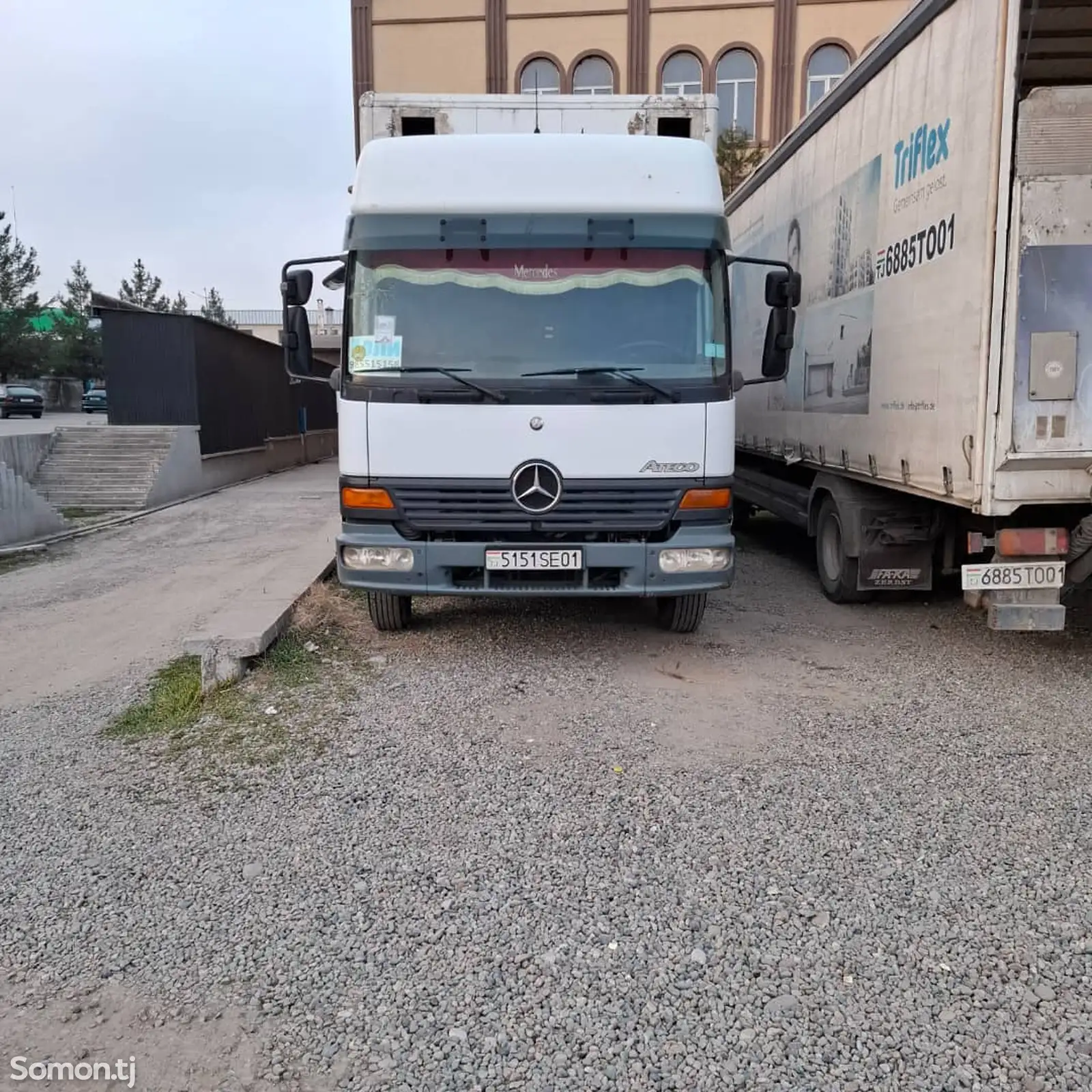 Бортовой грузовик Mercedes Benz Atego 818, 2001-1