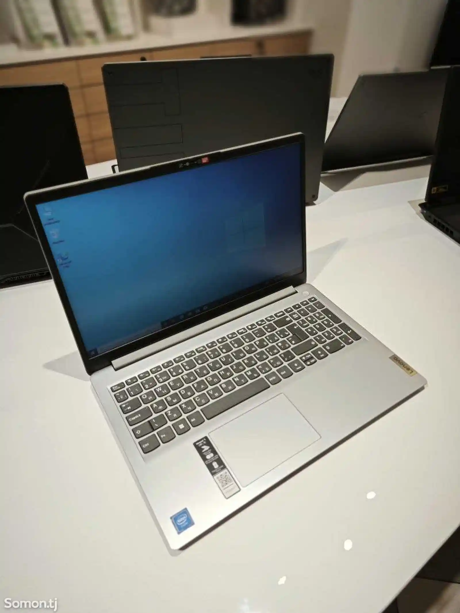 Ноутбук Lenovo ideapad Celeron 4/256gb SSD-3