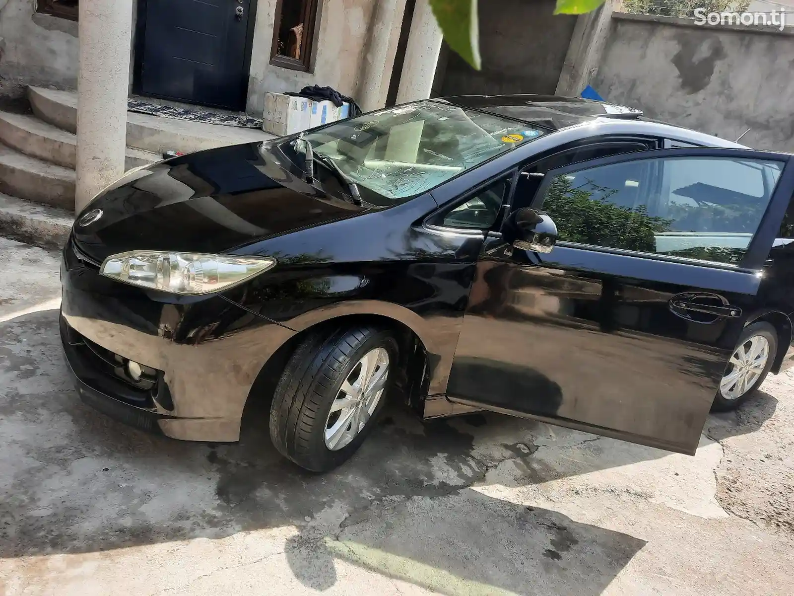 Toyota Wish, 2016-1