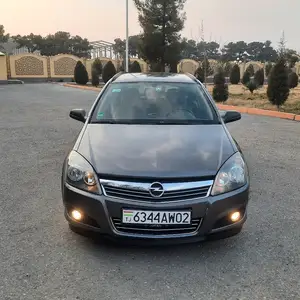 Opel Astra H, 2009