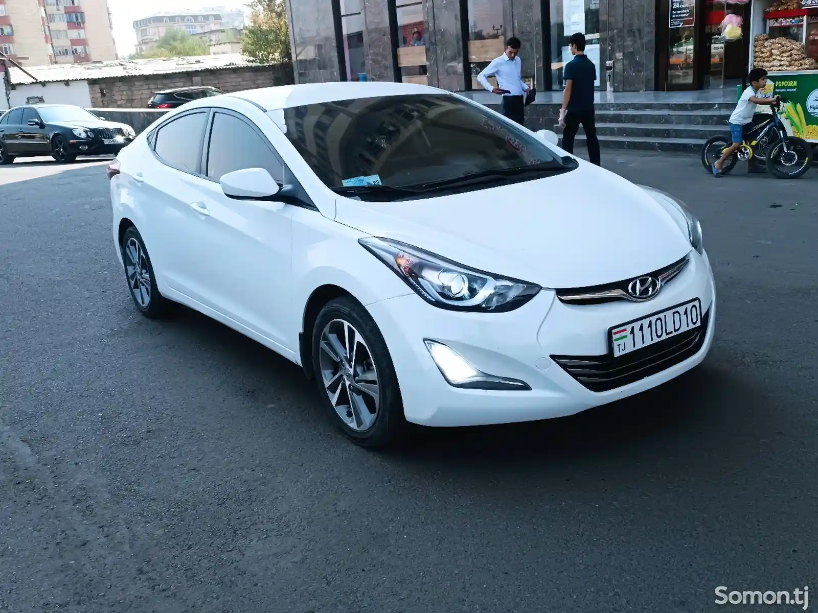 Hyundai Elantra, 2016-1