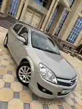 Opel Astra H, 2008-9