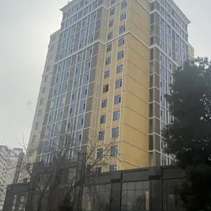 3-комн. квартира, 11 этаж, 120 м², Шохмансур