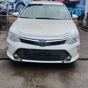 Toyota Camry, 2017