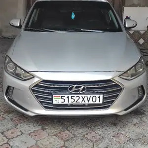 Hyundai Elantra, 2017