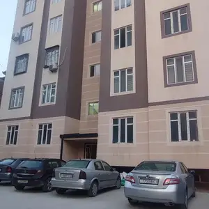 1-комн. квартира, 6 этаж, 47 м², зубной