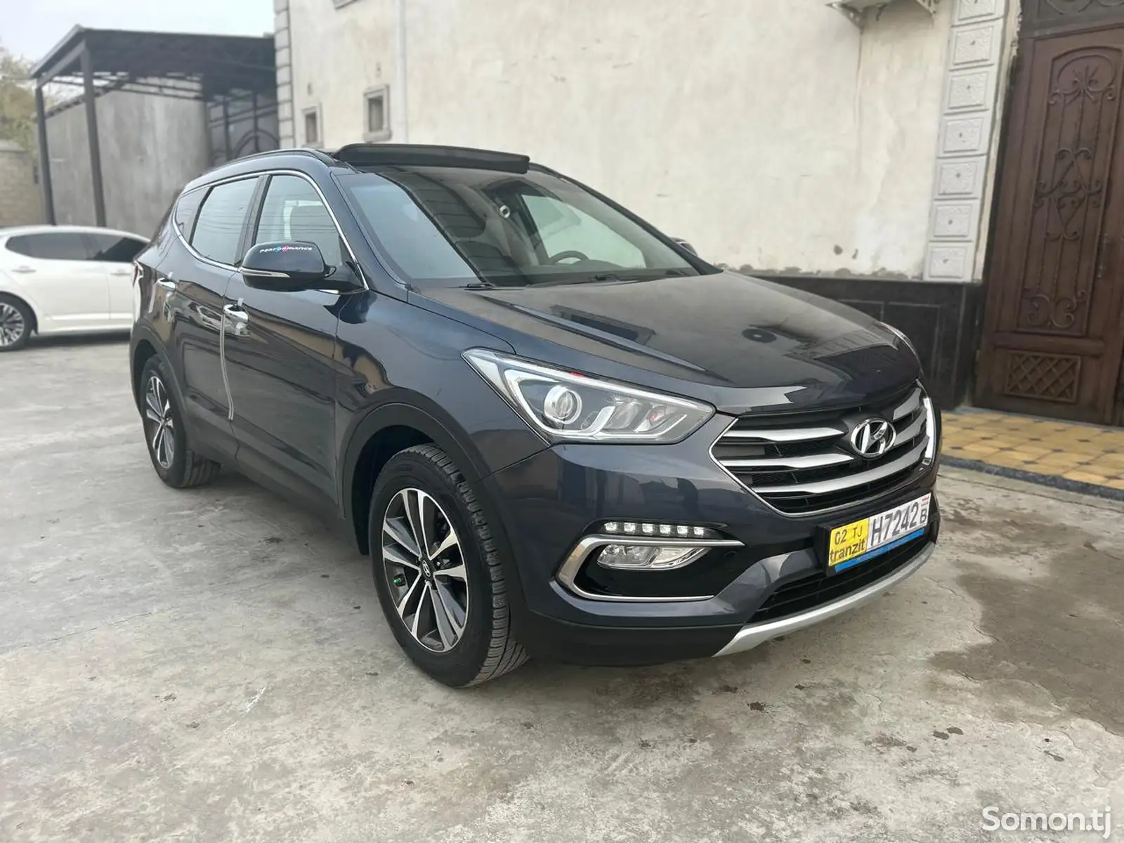 Hyundai Santa Fe, 2016-1