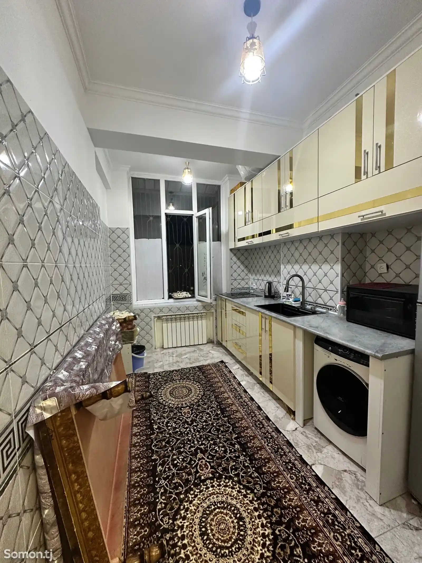 3-комн. квартира, 10 этаж, 120 м², Саховат-12