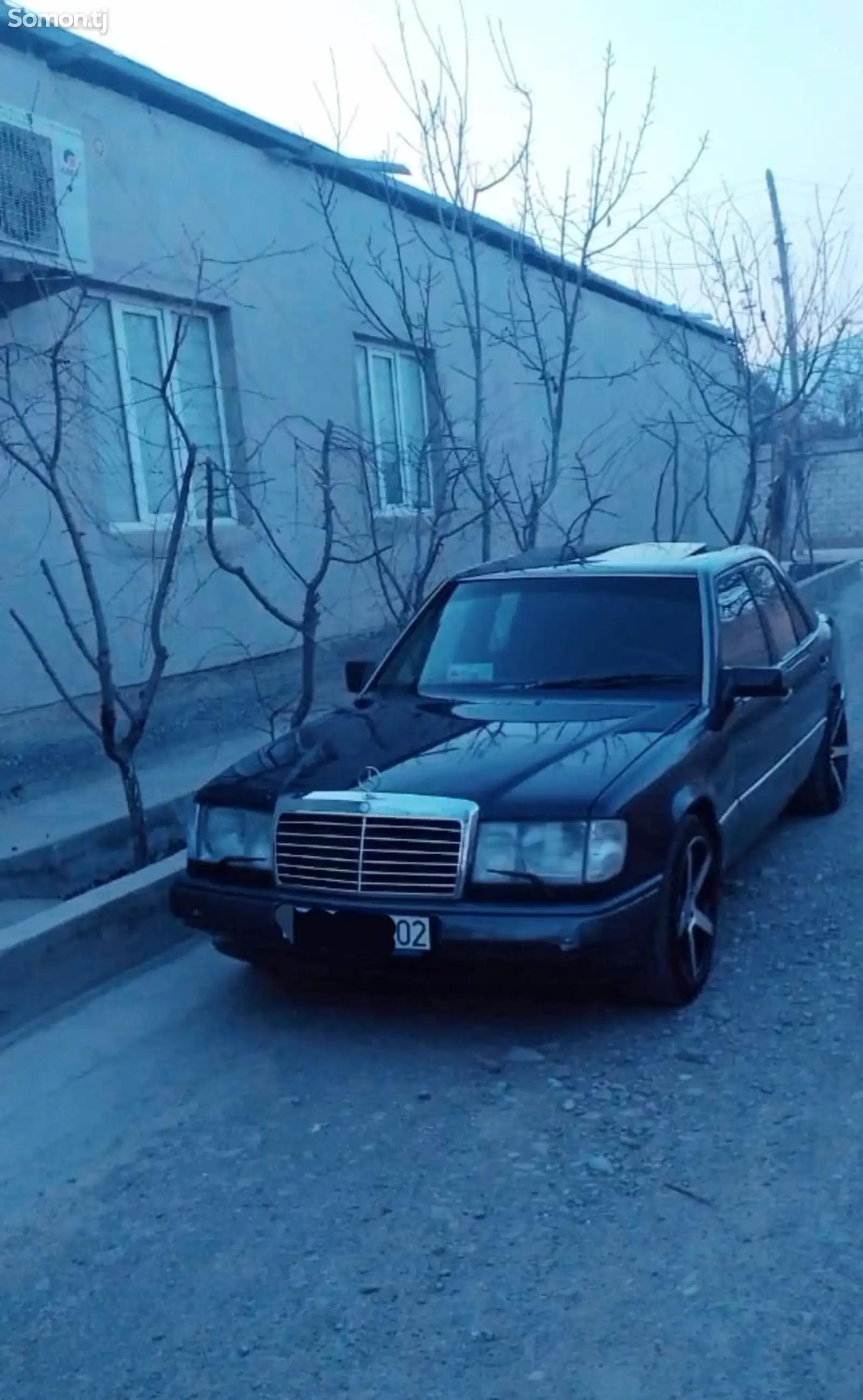 Mercedes-Benz W124, 1986-1