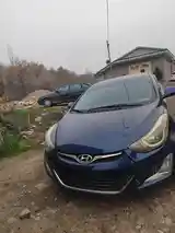 Hyundai Elantra, 2016-3