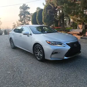 Lexus ES series, 2017