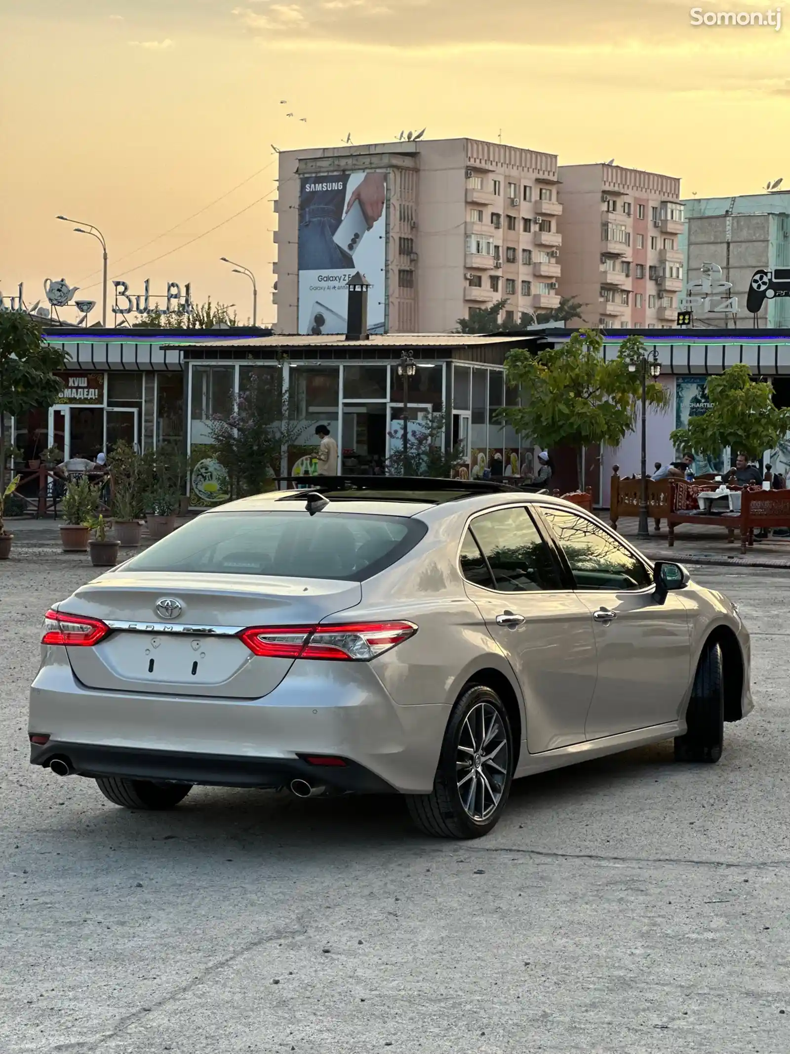 Toyota Camry, 2023-3