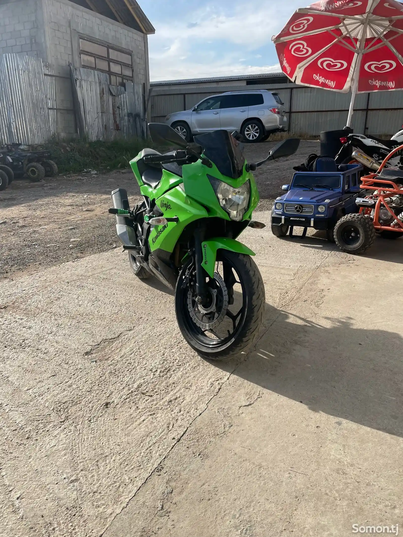 Мотоцикл Kawasaki ninja 250r-2