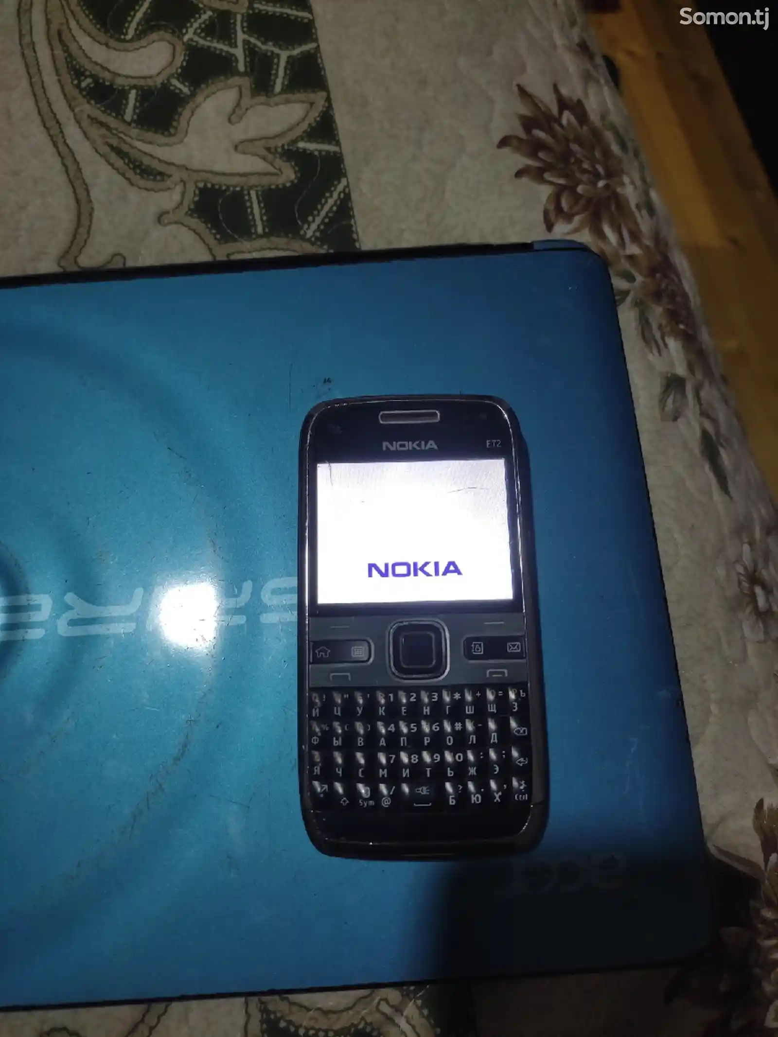 Nokia E72-3