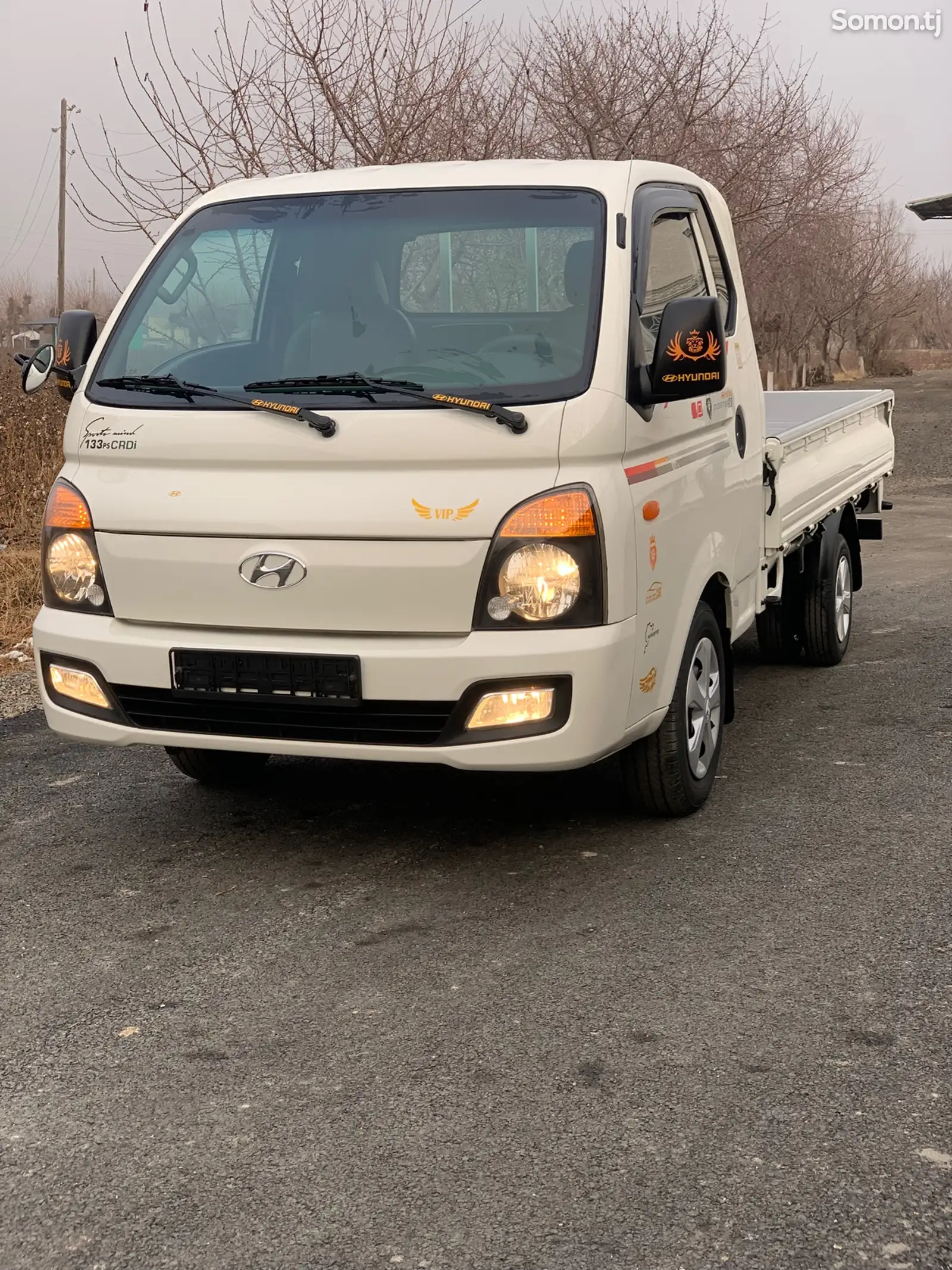 Бортовой автомобиль Hyundai Porter, 2016-1