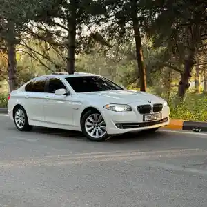 BMW 5 series, 2012