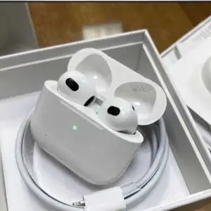 Беспроводные наушники AirPods 3