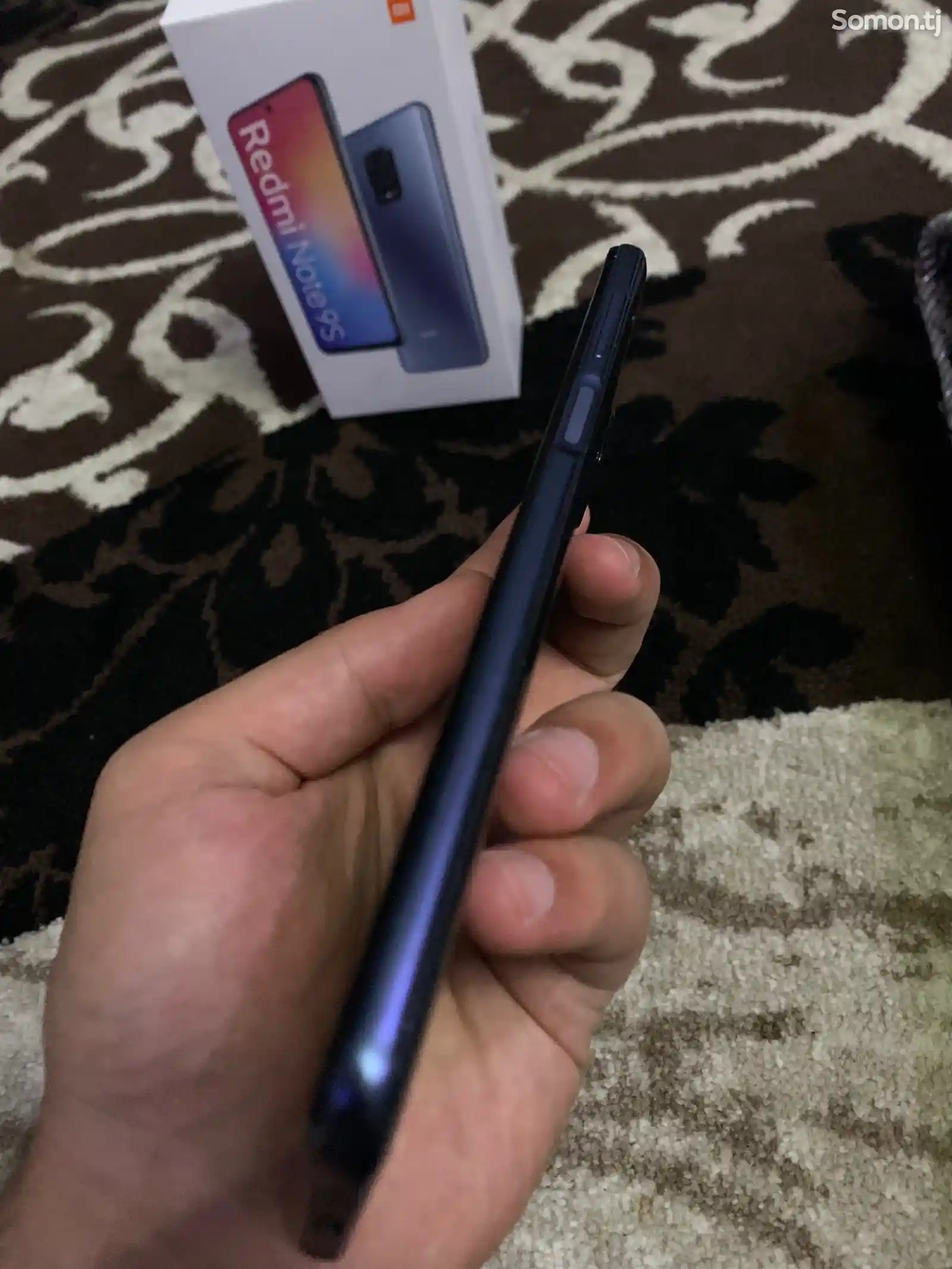 Xiaomi Redmi Note 9s-3