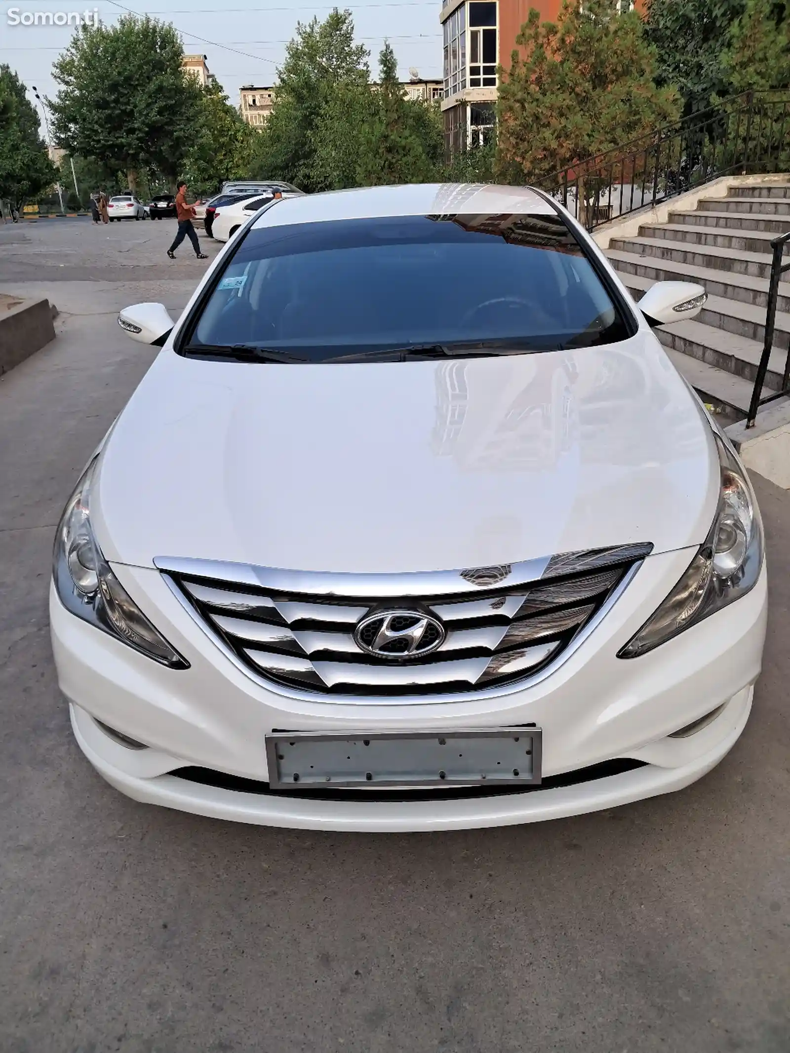 Hyundai Sonata, 2011-10