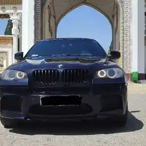 BMW X6 M, 2012