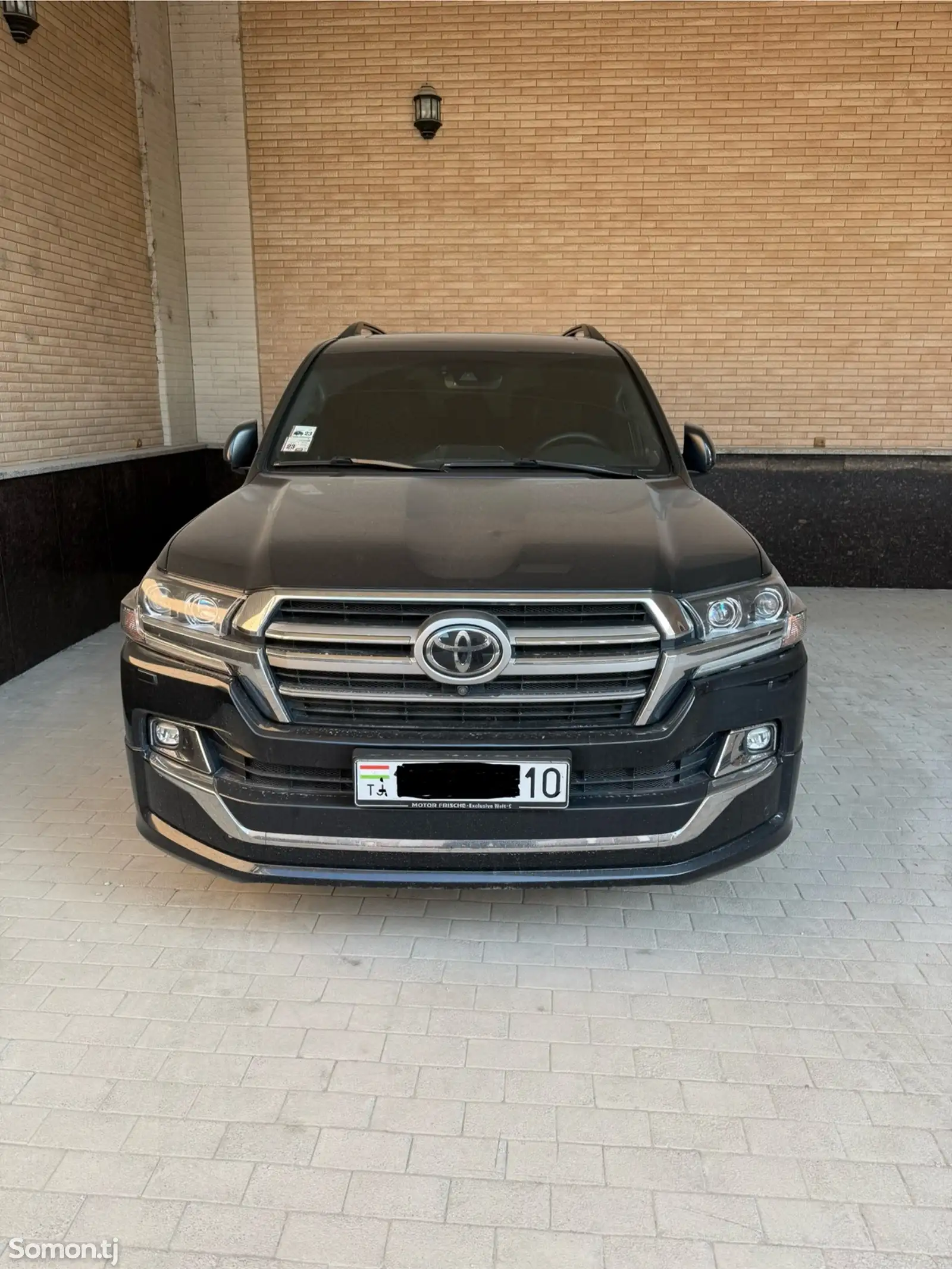 Toyota Land Cruiser, 2019-1