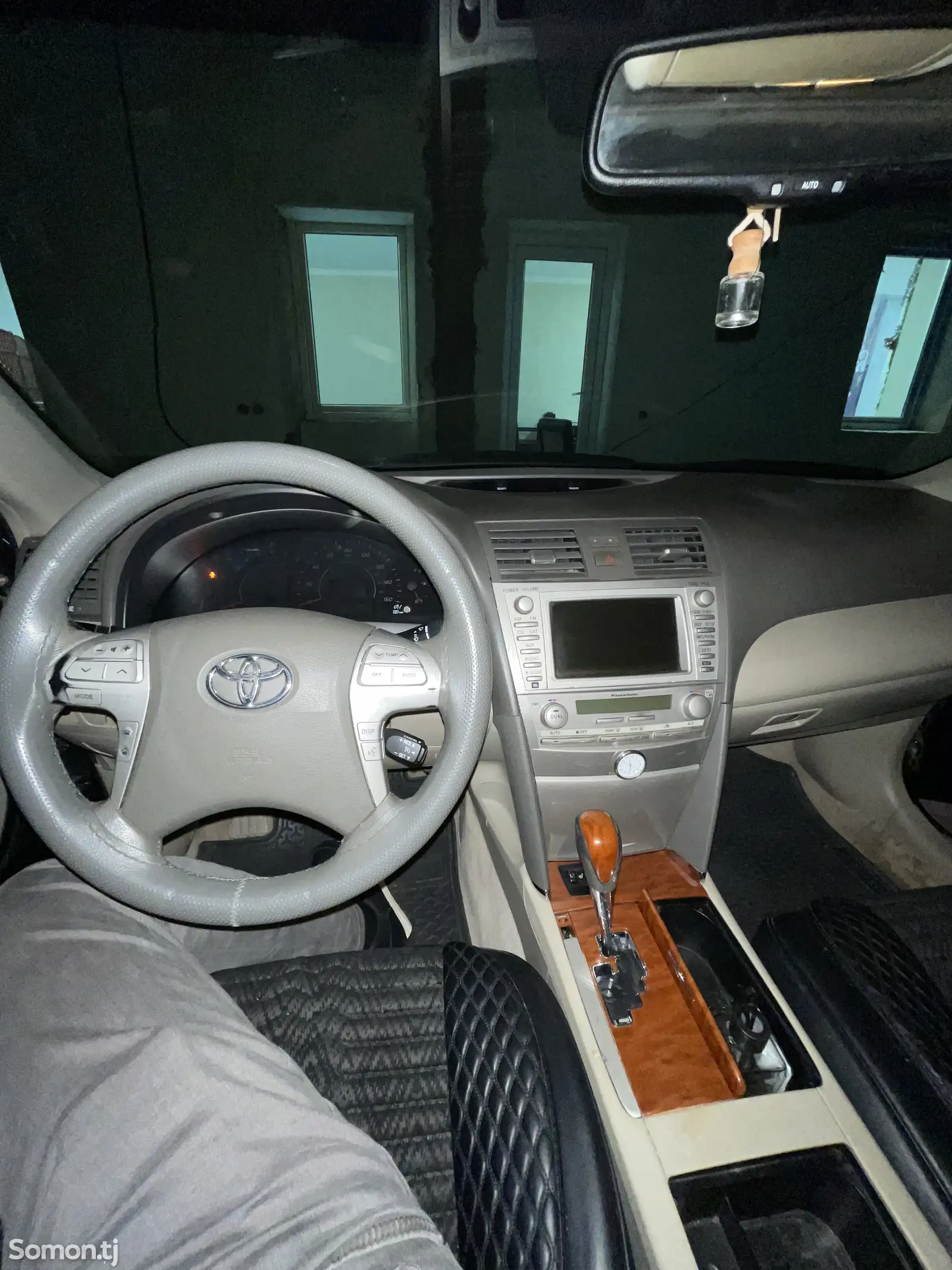 Toyota Camry, 2012-1