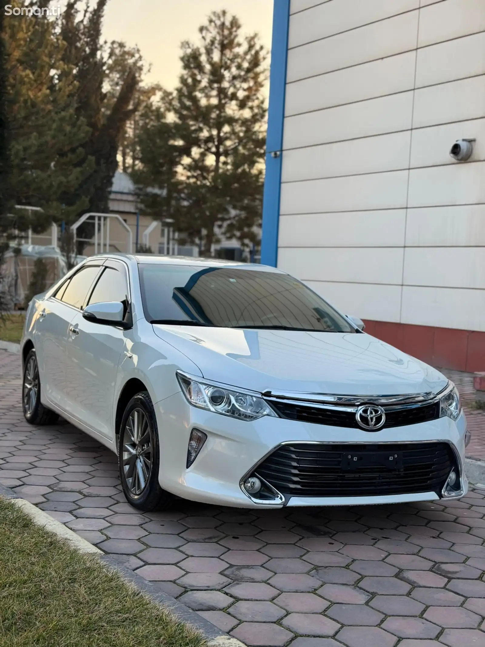 Toyota Camry, 2015-1