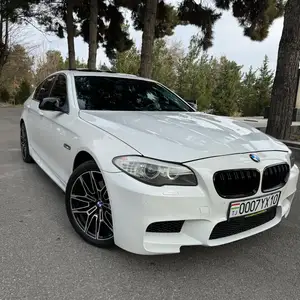 BMW 5 series, 2011