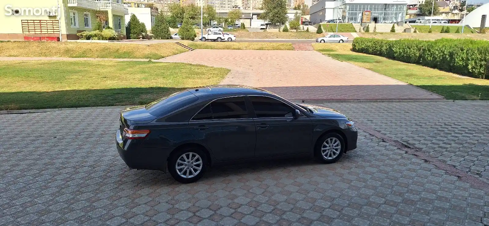 Toyota Camry, 2011-7