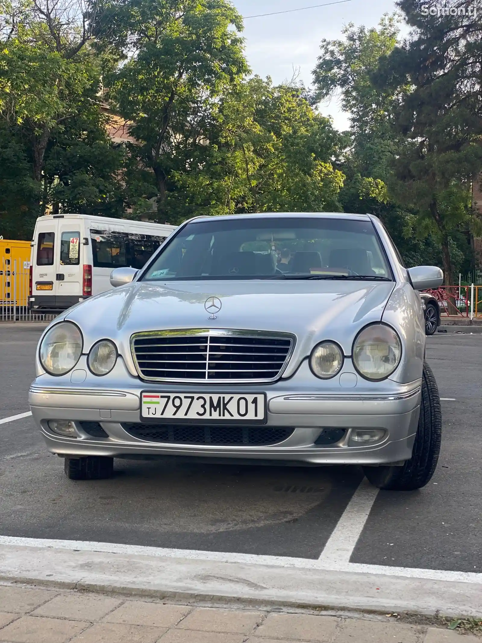 Mercedes-Benz E class, 2000-9