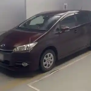 Toyota Wish, 2015