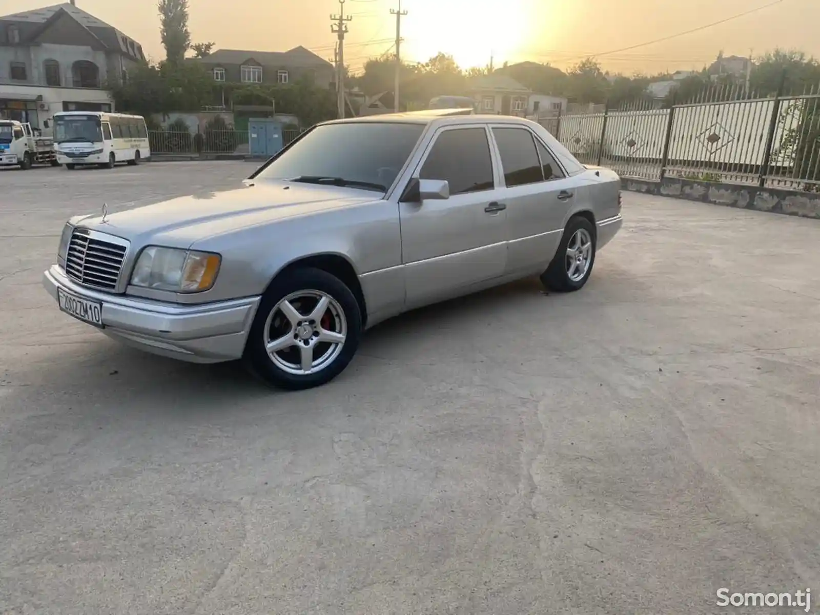 Mercedes-Benz W124, 1995-2