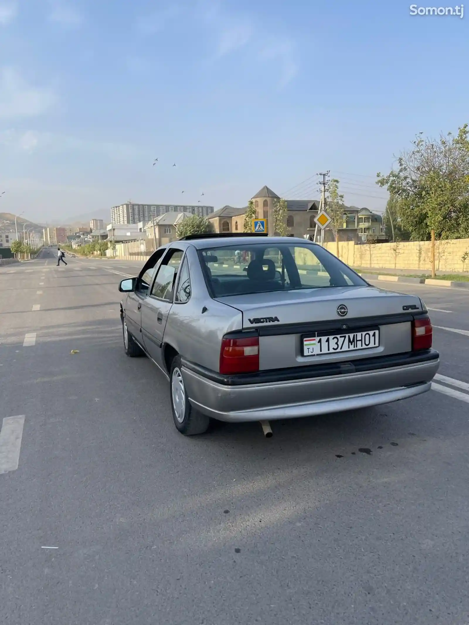 Opel Vectra A, 1993-6