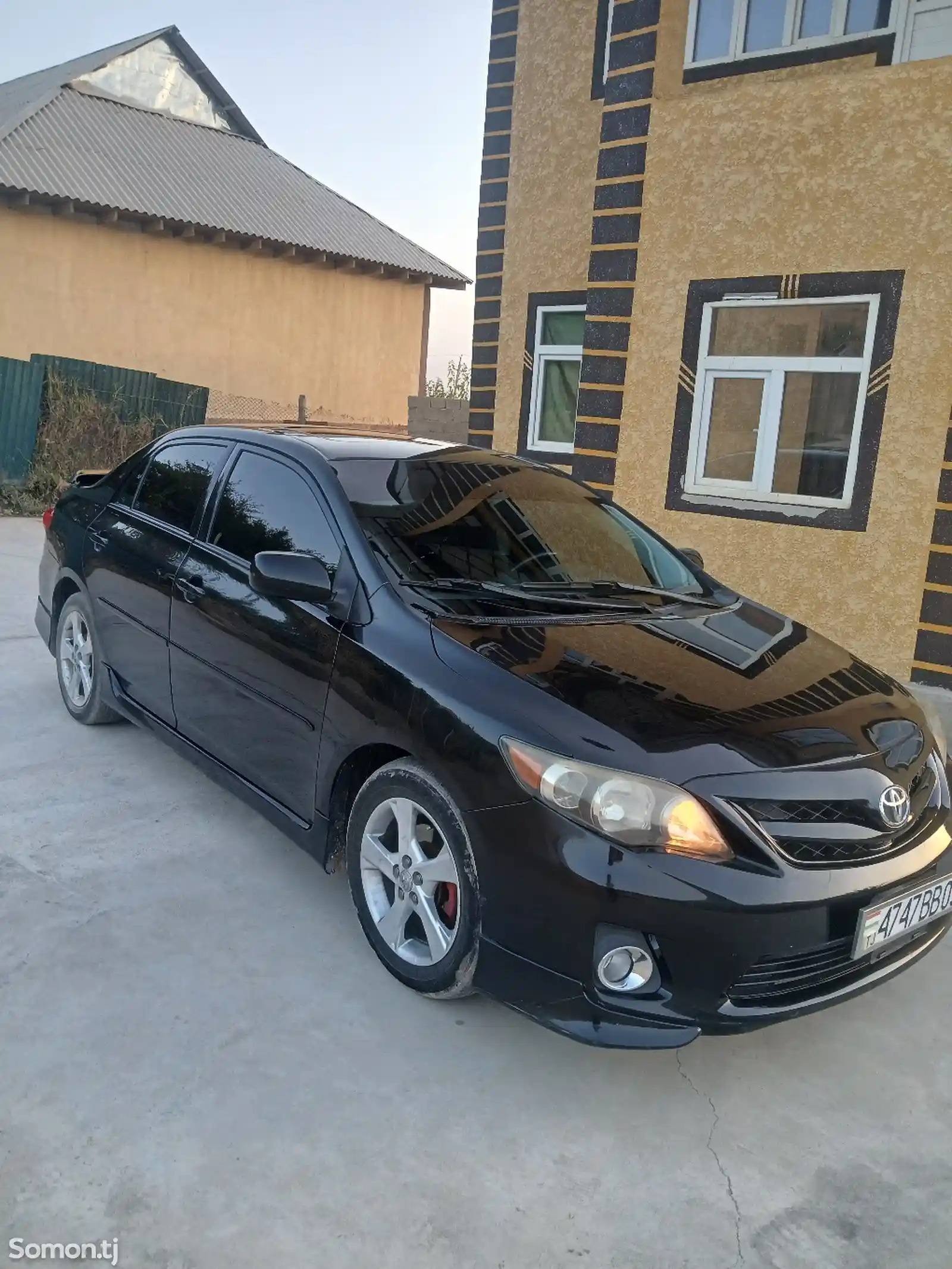 Toyota Corolla, 2013-11