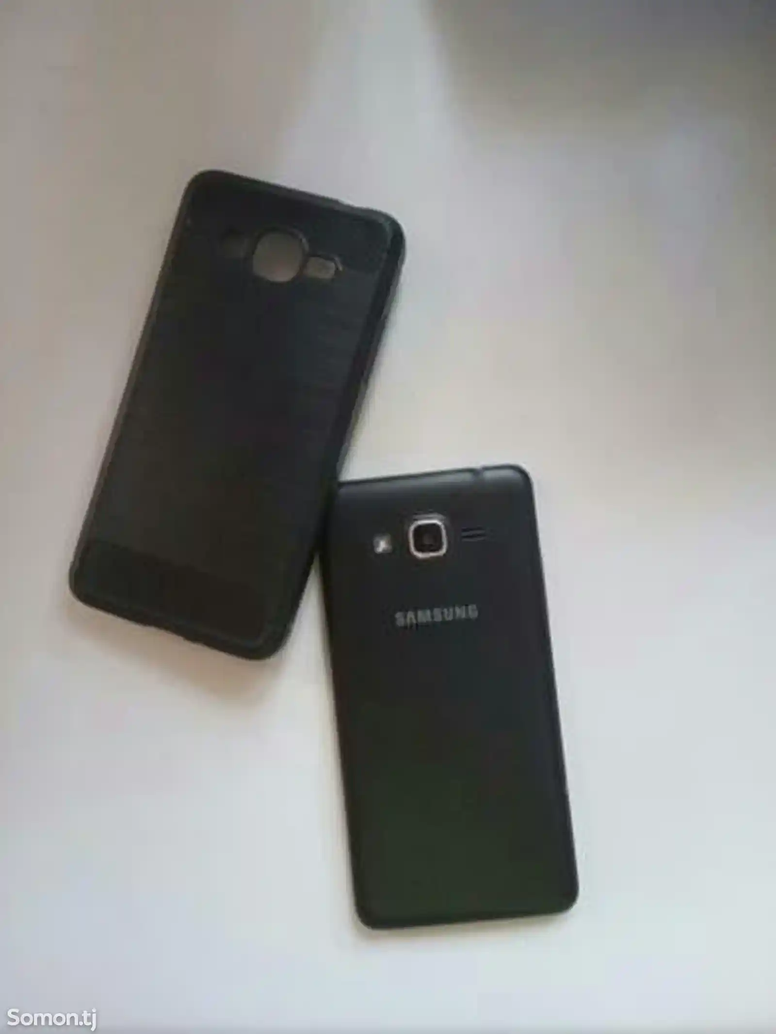 Samsung Galaxy J2-4