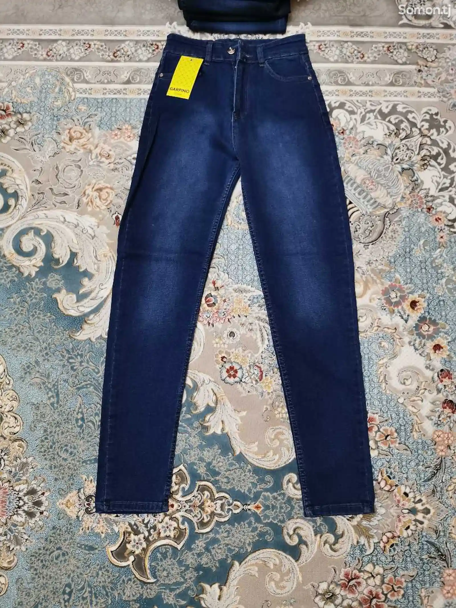 Женские джинсы-1