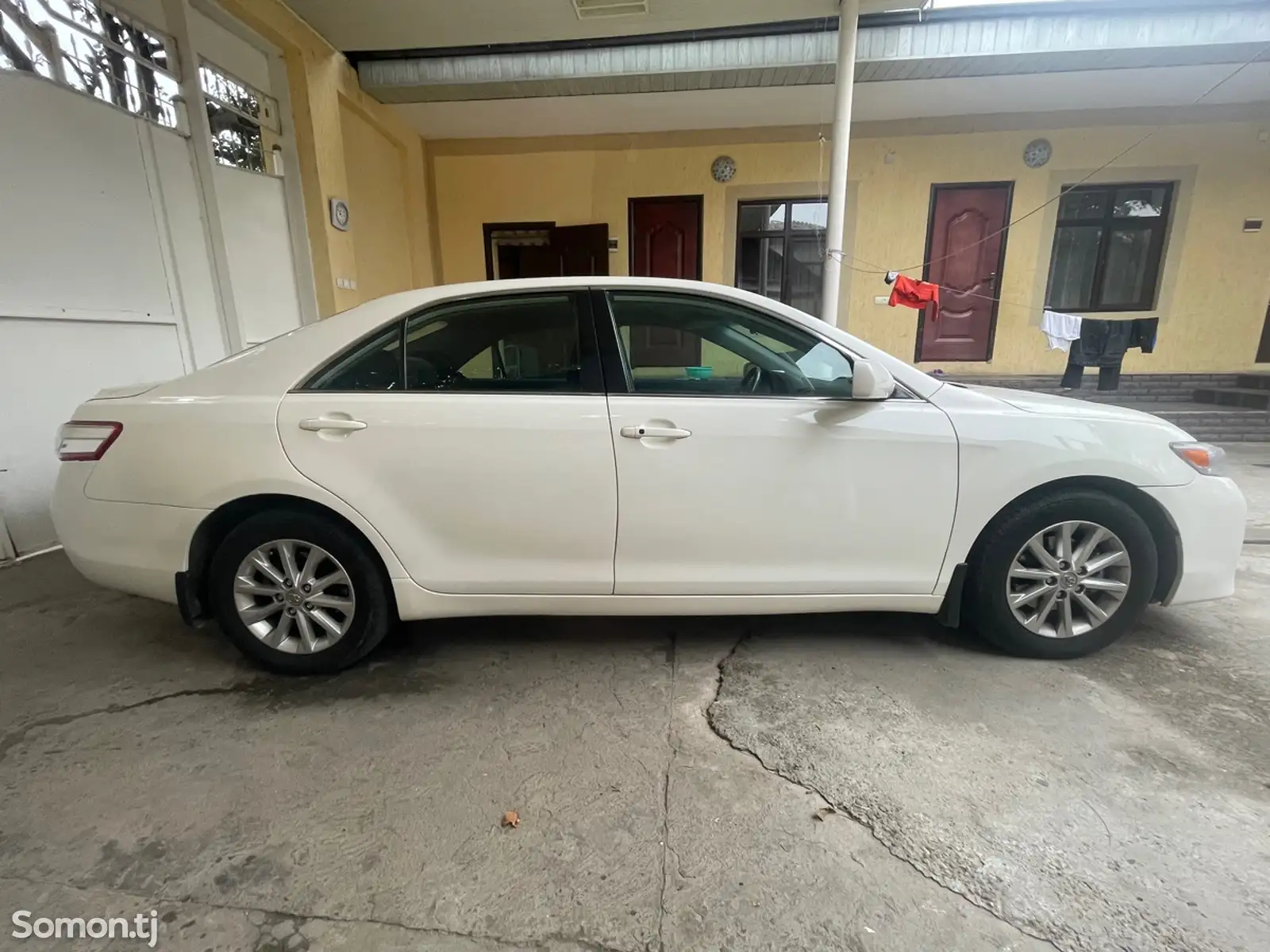 Toyota Camry, 2010-3