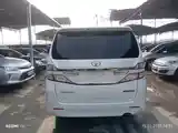 Toyota Vellfire, 2014-4