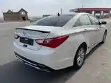 Hyundai Sonata, 2010-5