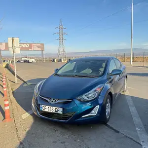 Hyundai Elantra, 2015