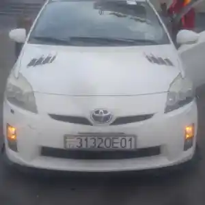 Toyota Prius, 2011