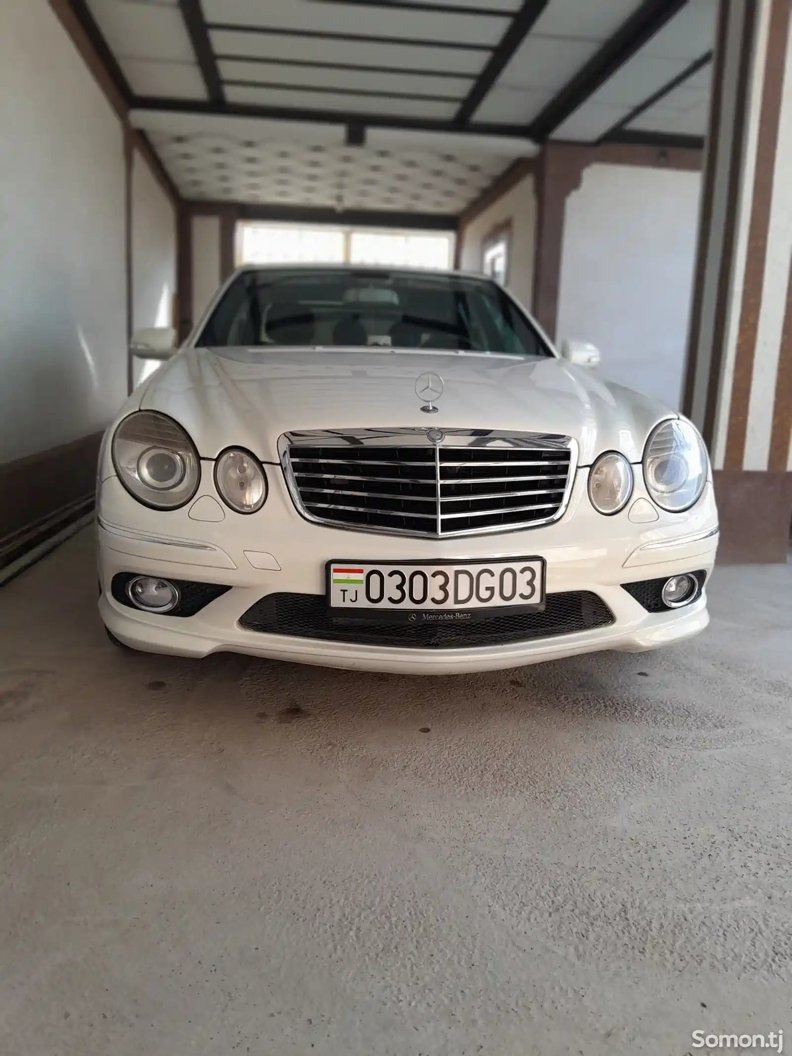 Mercedes-Benz E class, 2009-1